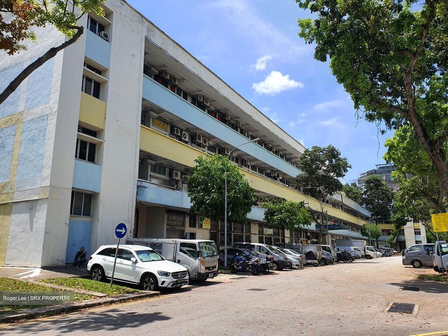 Geylang East Avenue 3 (D14), Factory #498429031
